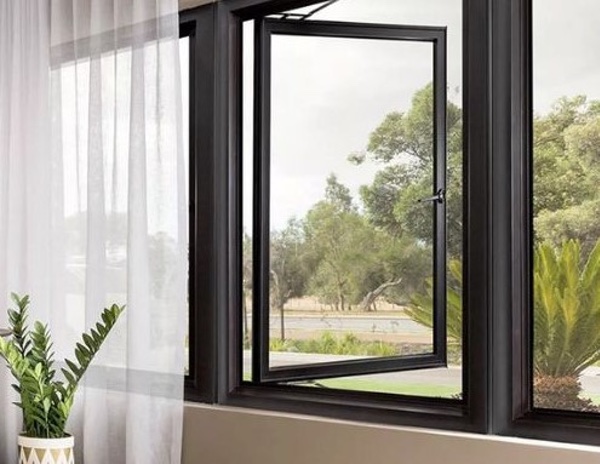 Reparación de ventanas en Calafell y puertas correderas